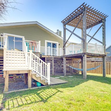 Coastal Home With Deck And Outdoor Shower Kill Devil Hills Zewnętrze zdjęcie