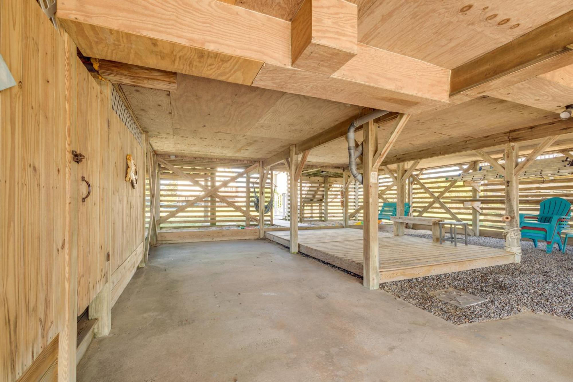 Coastal Home With Deck And Outdoor Shower Kill Devil Hills Zewnętrze zdjęcie
